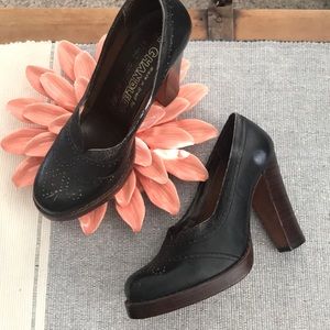 Vintage Chandlers Brown Leather Heels